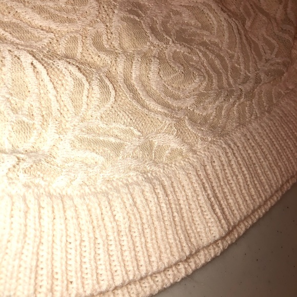 Cloud Chaser Ladies Sweater B17 - Picture 5 of 8